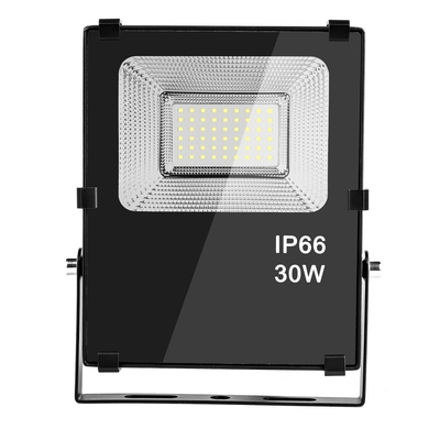 120 ° বিম এঙ্গেল ড্রাইভারহীন LED ফ্লুডলাইট এসি 220 ভোল্ট 30 ওয়াট 50000 ঘন্টা লাইফ টাইম